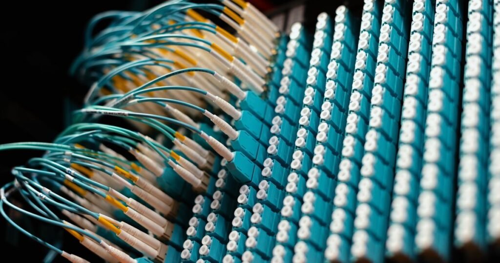 Panneau de brassage fibre optique — le FTTH, nouvelle infrastructure de référence